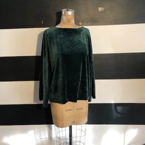 DKNY Green VELOUR Top with boat neck and bell sleeves  M/L